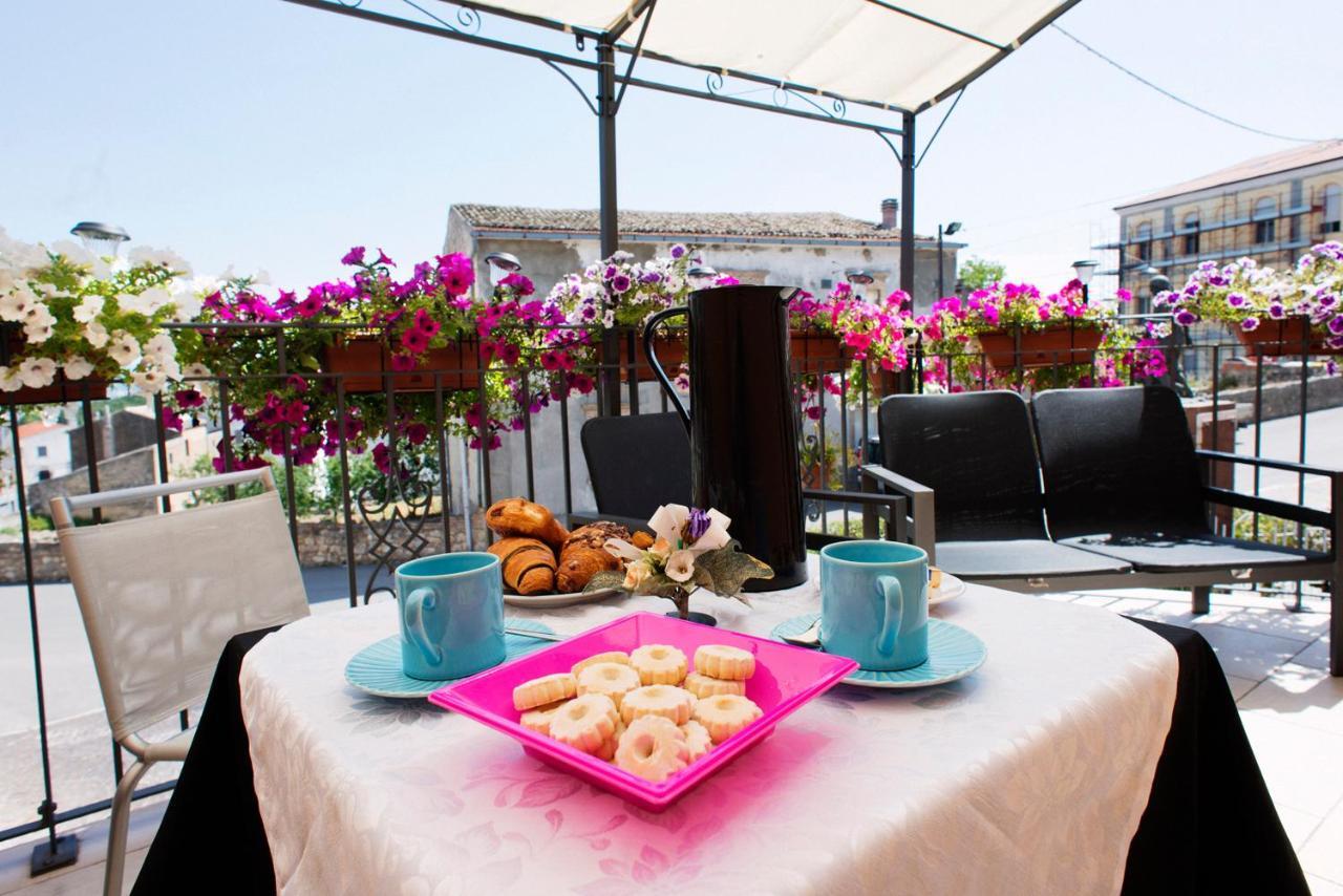 مبيت وإفطار Montecilfone La Casa Dei Fiori المظهر الخارجي الصورة